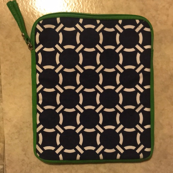Ame & Lulu Ipad Case - Picture 4 of 4